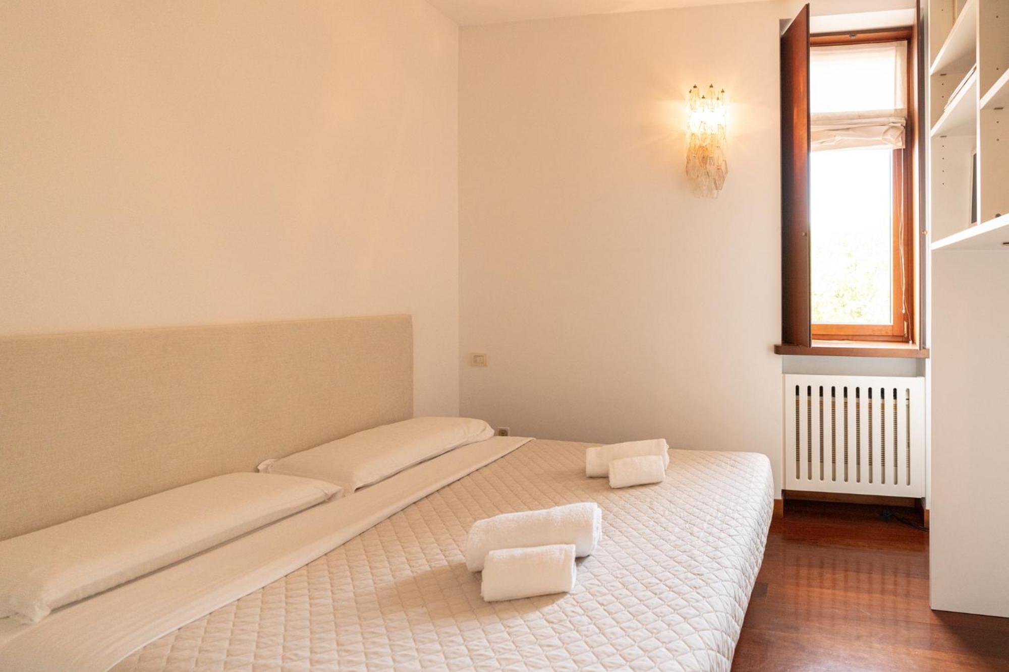 Domus Verona - Residenza Ponte Pietra Εξωτερικό φωτογραφία